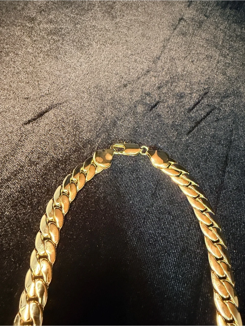 Miami Cuban 24in 11.5MM 14k Gold filled necklace. Hypoallergenic. Brand New.